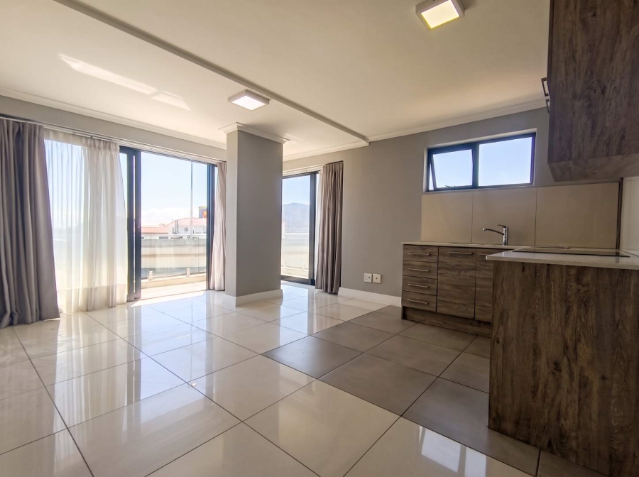 2 Bedroom Property for Sale in Zonnebloem Western Cape